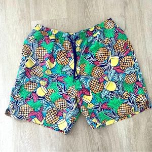 Vineyard Vines Tropical Pineapple Drink Swim Trunks Shorts XL